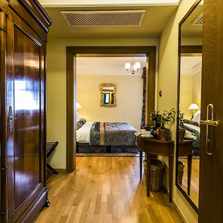 Golden Well 5* Praga