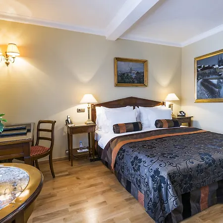 Golden Well 5* Прага