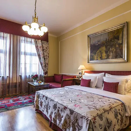 Golden Well Отель 5*