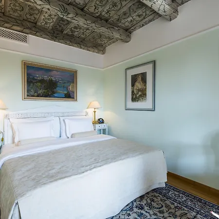 Golden Well Hotel Prag