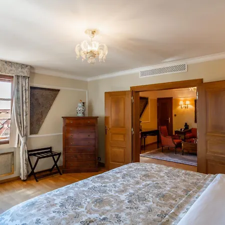 Golden Well 5* Praga