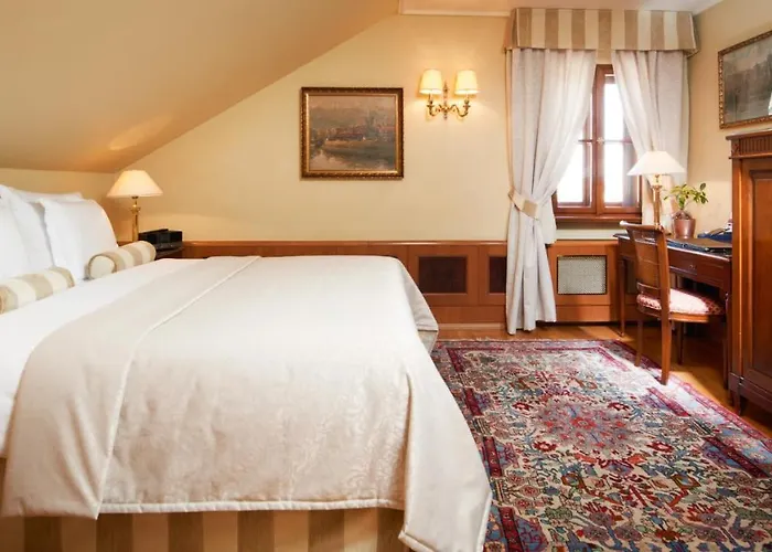 Golden Well 5* Praga