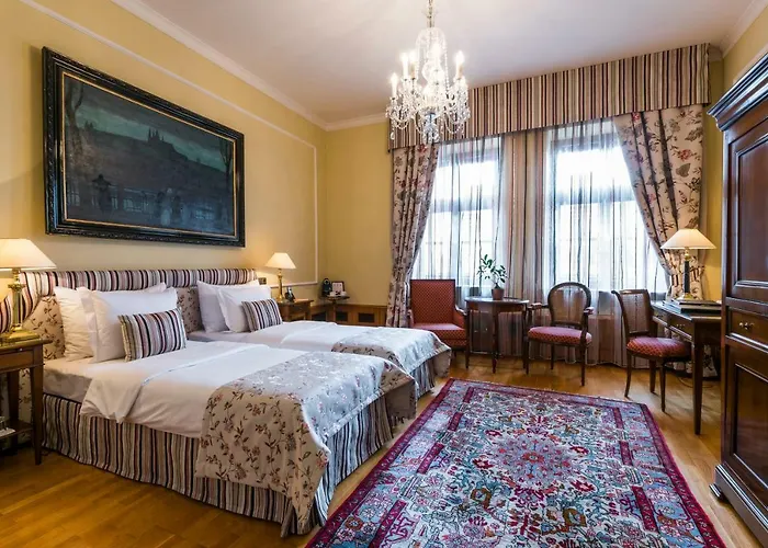 Hotel Golden Well 5*