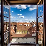 Golden Well Hotell 5*