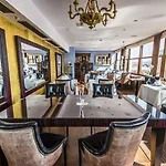 Hotell Golden Well Prag