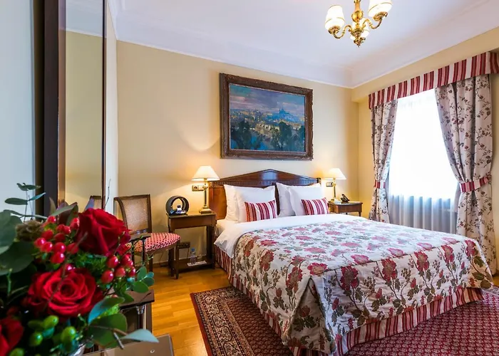 Golden Well Hotel 5*