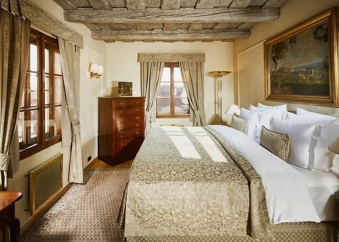 Golden Well Hotel 5*