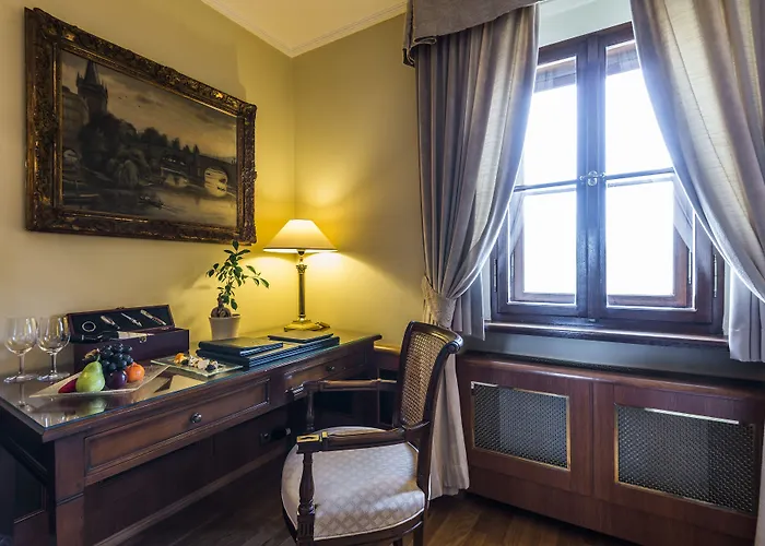 Golden Well Hotel 5*